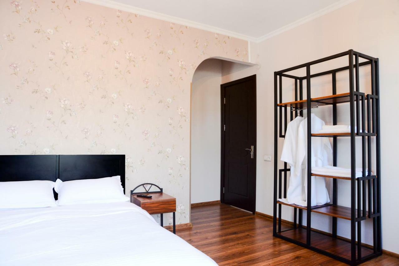 Hotel Bellis Tiflis Exterior foto